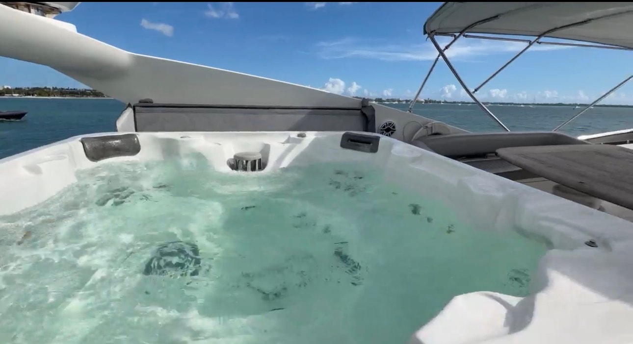 DEEP BLUE flybridge Jacuzzi overlooking the water