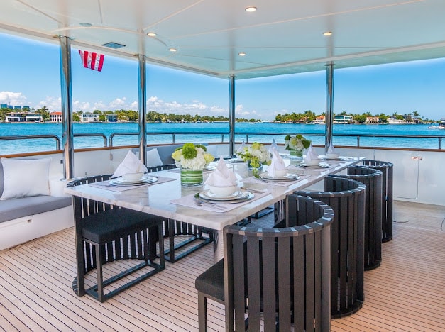 115FT HORIZON NIRVANA — interior salon lounge