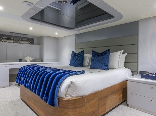 115FT HORIZON NIRVANA — master stateroom